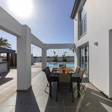 The Ultimate Guide To Renting Your Luxury 4 Bedroom Villa With Private Pool, Larnaca Villa 1398 Villa *