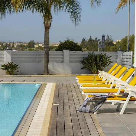 Villa The Ultimate Guide To Renting Your Luxury 4 Bedroom Villa With Private Pool, Larnaca Villa 1398